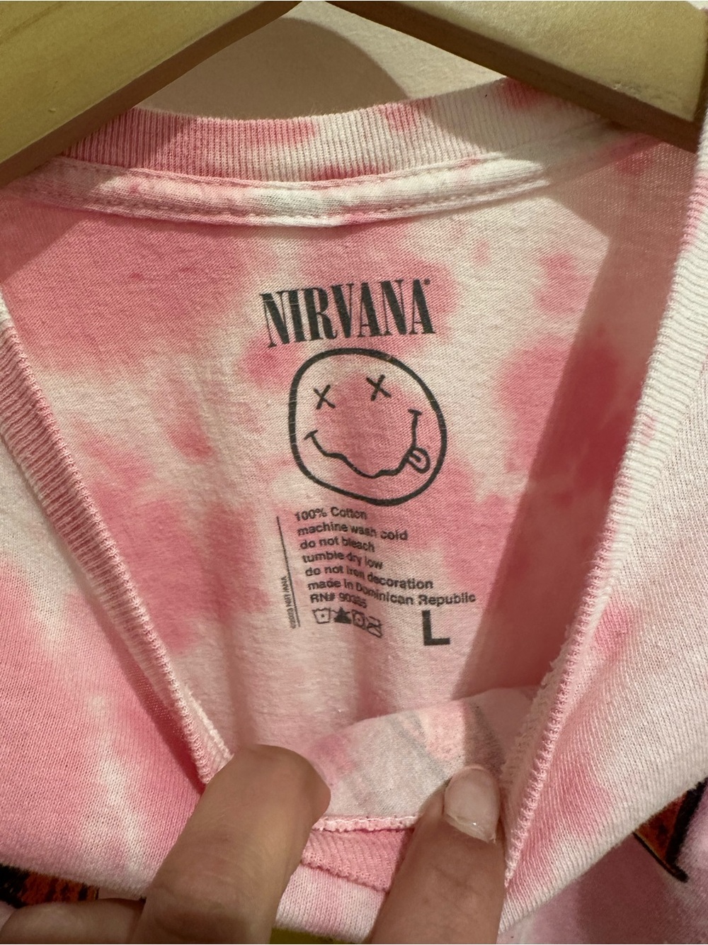 NIRVANA Pink Tie-Dye Tee with Yellow Smiley Logo L - Picture 2 of 3